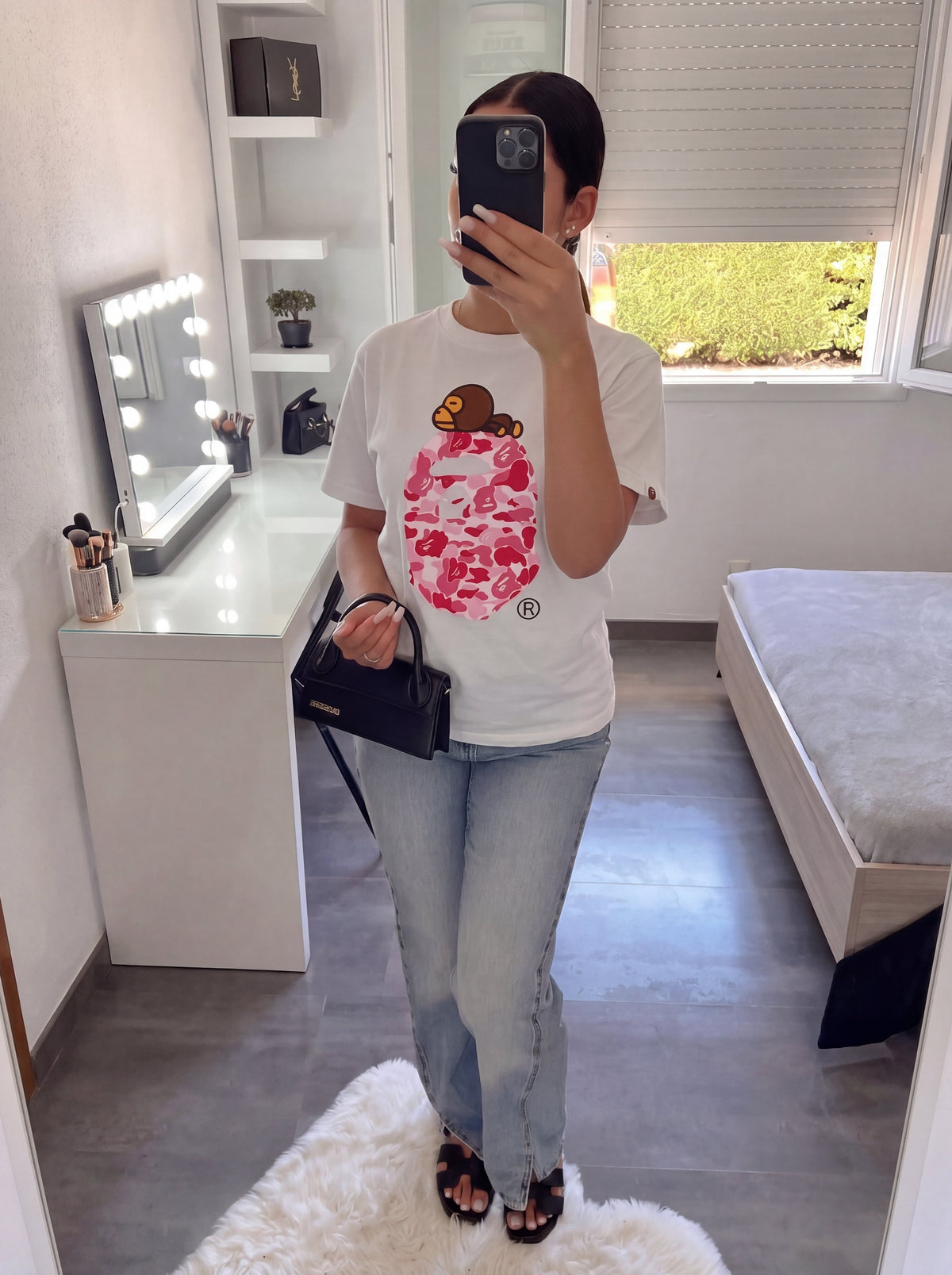 SLEEPY APE TEE